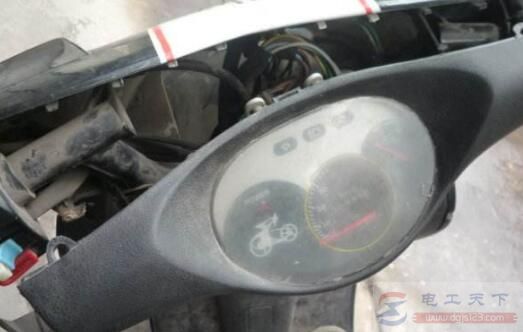 電動車有電不走什么問題，電機轉動出故障了
